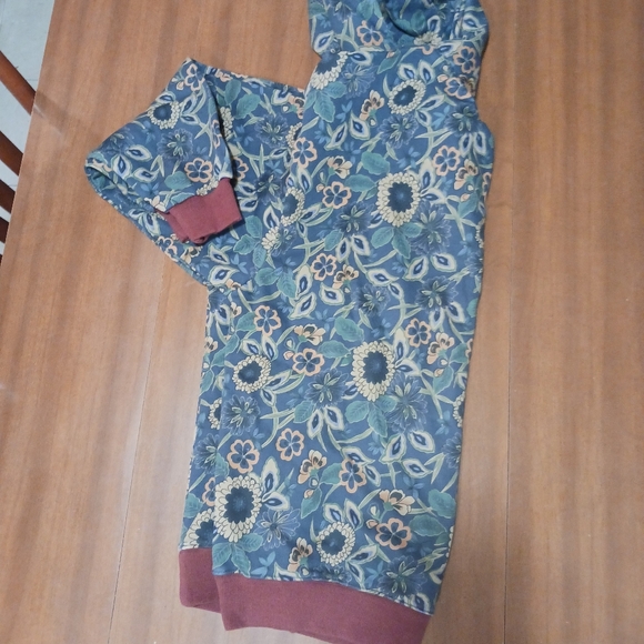 Natural Life Sweatshirt Hoodie OSPrinted Pullover Floral Pockets S/M Navy - Picture 7 of 10